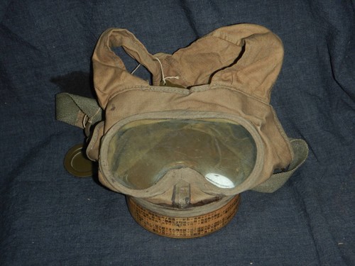 Maschera antigas giapponese