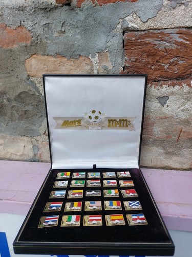Cofanetto spille italia 90 - 25,