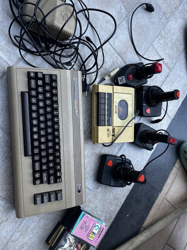 Commodore c64 alim reg - c64,
