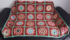 Coperta all'uncinetto quadrata