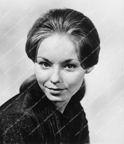Pretty romy schneider - {,