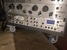 preamp Focusrite voicemaster pro