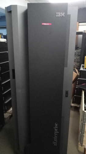 Ibm z114 s02 mainframe - z114,