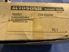 Plancia autoradio estraibile