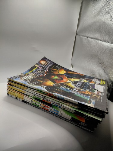 Nintendo power magazine lot - power,