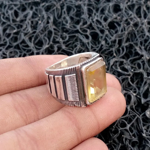 Anello pietra preziosa citrino