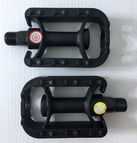 Coppia pedali neri mtb - coppia,