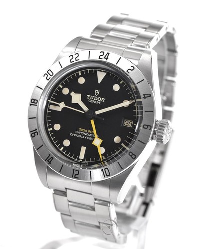 Tudor black bay pro ref - black,