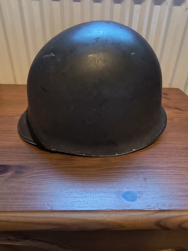 Wwii steel helmet with - m1,