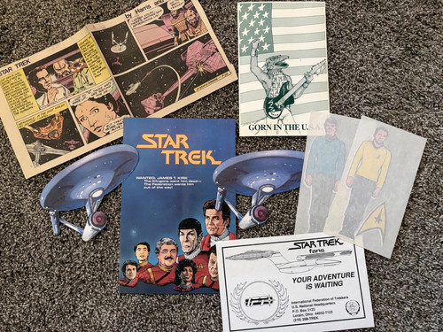 Lotto oggetti star trek - star, fan
