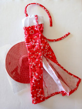 ABITO PER BARBIE CON CAPPELLO