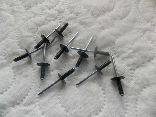 Rivetti pop pannello corpo - pop,