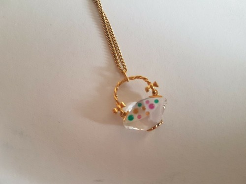 Collana con ciondolo