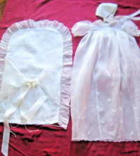 VECCHIO CORREDO PER BATTESIMO PORTA ENFANT VESTITO IN ORGANZA CUFFIETTA-1950