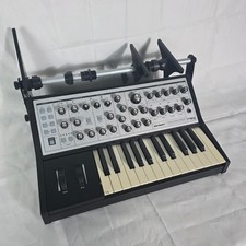 Moog Sub Phatty 25-Key