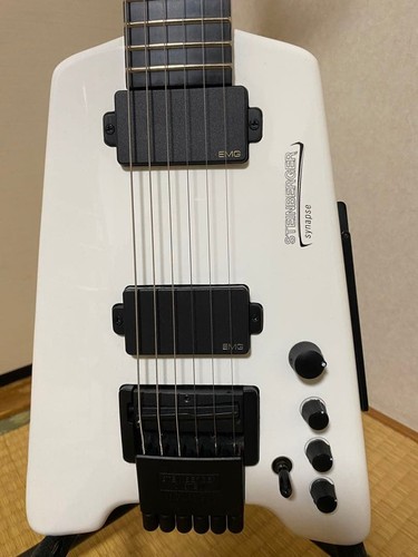 Steinberger headless guitar - steinberger,