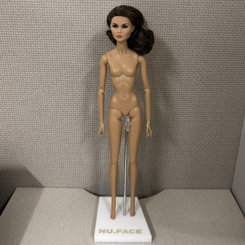 Fashion royalty integrity toys - royalty,