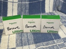 Schneider Cromo Spazzolato 13A DP Commutato Fusibile Spur Inserto Bianco GU5510WBC