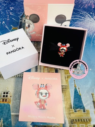 Charm pandora d23 parchi - d23,