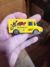 MAISTO 1:64 Giallo Estremo
