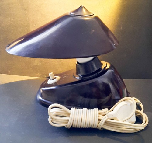 Antica lampada illuminante - antica,