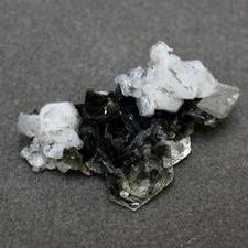 GRUPPO MAGNESITE / MICA