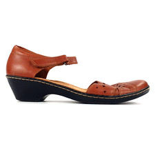 Sandali Clarks tacco pelle