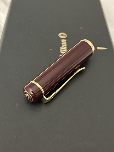 Cappellino pelikan 150 - cappellino,