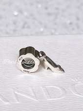 Autentico Charm Pandora Scarpa