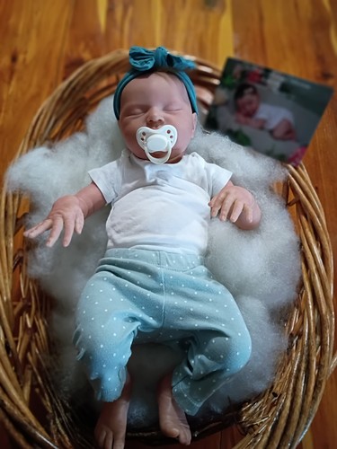 Reborn baby laura - reborn,