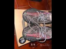 adidas Yeezy Boost 350 V2