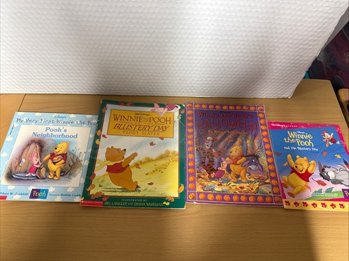 Lot winnie the pooh books - 4,