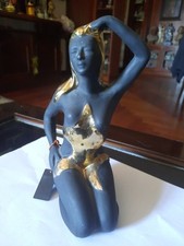 Scultura Donna Nera In Ceramica 