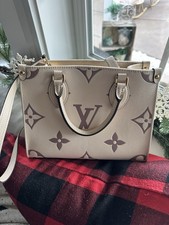 Louis Vuitton Onthego Tote PM