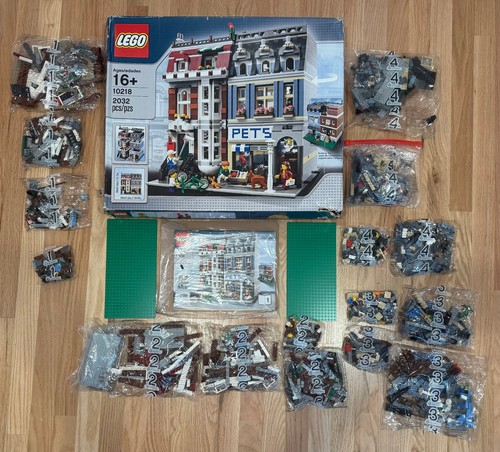Lego creator 10218 pet - creator,