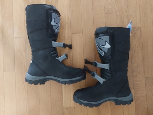Stivali forma adventure - adventure, dry