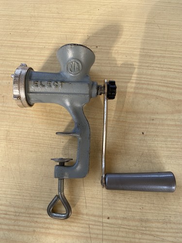 Macina carne elect - 3, epoca