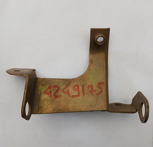Staffa carburatore fiat 124 - carburatore,