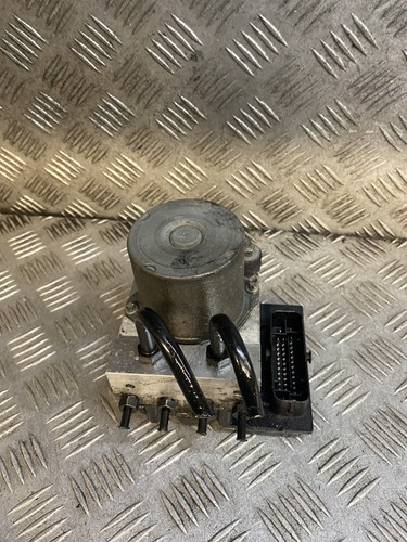Ford ecosport titanium mk1 - ford,