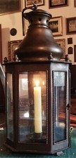 Antica lanterna a candela