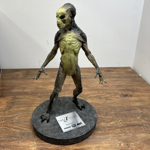 Statua files fight - fight, the