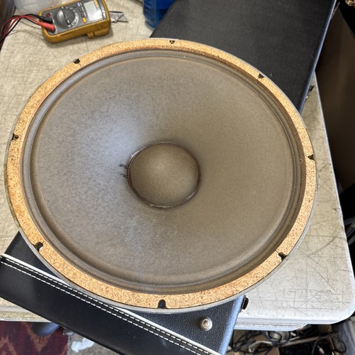 Vecchio altoparlante woofer