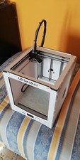 Ultimaker 2 3D printer with