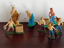 Lotto Sette Statuine NARDI  In Plastica Per  Presepe