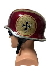 Elmetto vintage croce di ferro