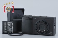 Fotocamera digitale Ricoh GR
