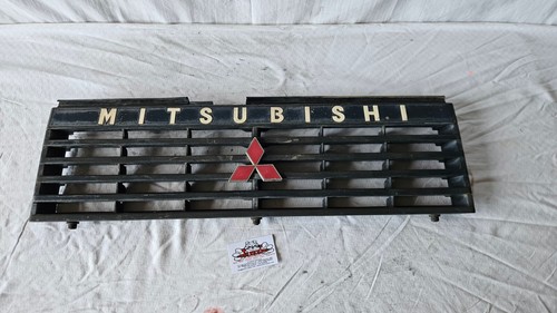 Mitsubishi pajero l040 griglia - pajero,