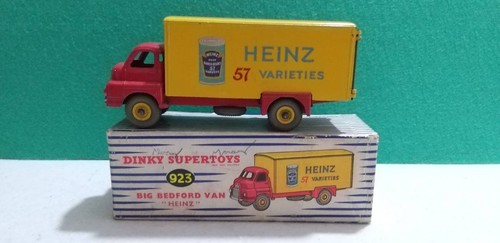 Dinky toys corgi - toys, (no