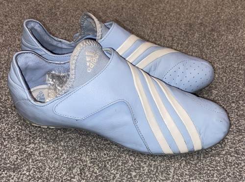 Adidas retro 2004 arti - retro,