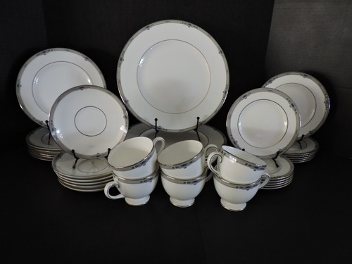 Wedgwood amherst platinum trim - wedgwood,